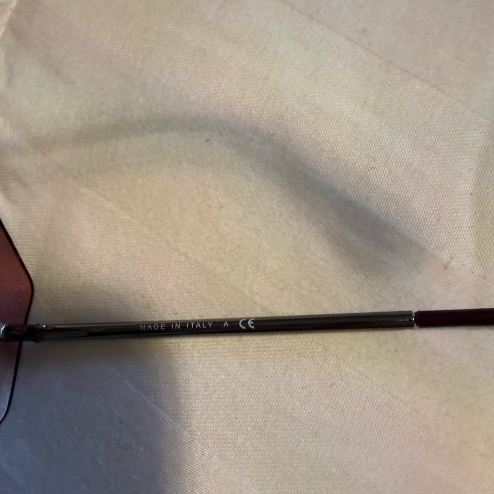 CHANEL Pink Gradient Sunglasses with Silver Case - Picture 4 of 6